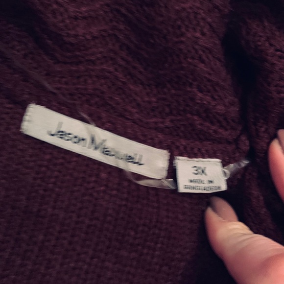 It’s getting cold outside!! NEW🎁 Warm cardigan 🎁 - Picture 4 of 4